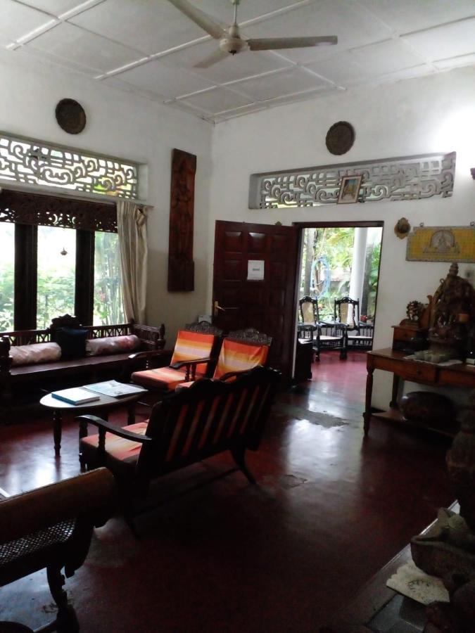 Traditional Kandyan House Esterno foto
