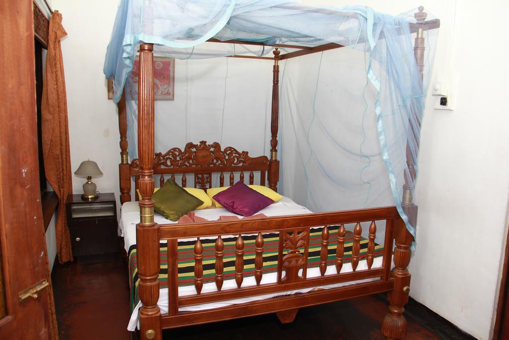 Traditional Kandyan House Camera foto